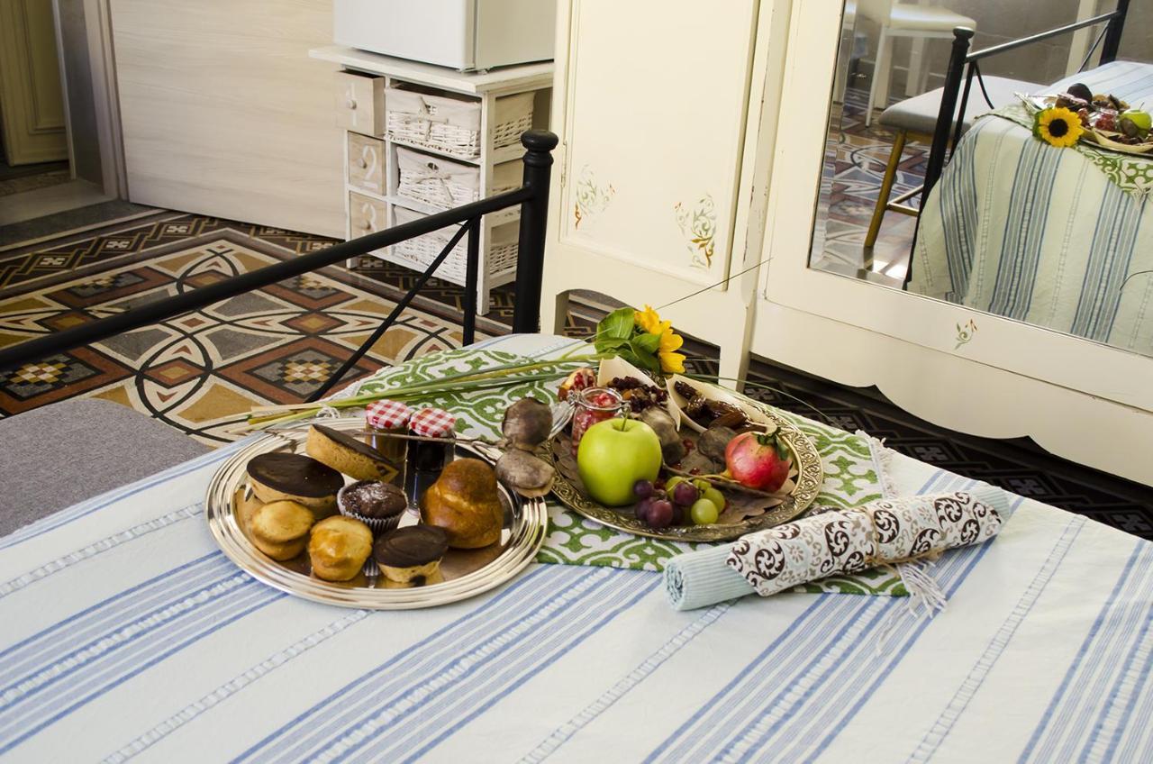 Bed and Breakfast Ingrosso House Лечче Экстерьер фото